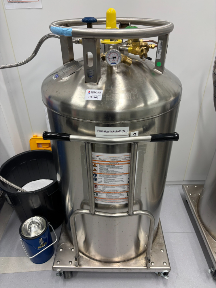 Image of Chart Eurocyl Liquid Nitrogen Tank Cryo Storage